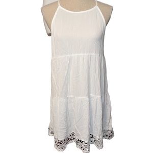 NWT Kendall & Kylie summer Dress White Size Medium Crochet Detail Sleeveless